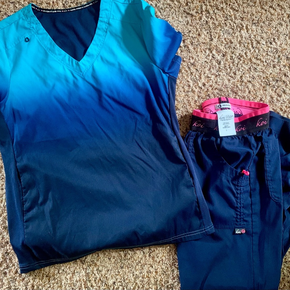 Koi Blue  Ombre Scrub Set